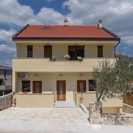 Apartmani Marko I Ana Marina  Exterior foto
