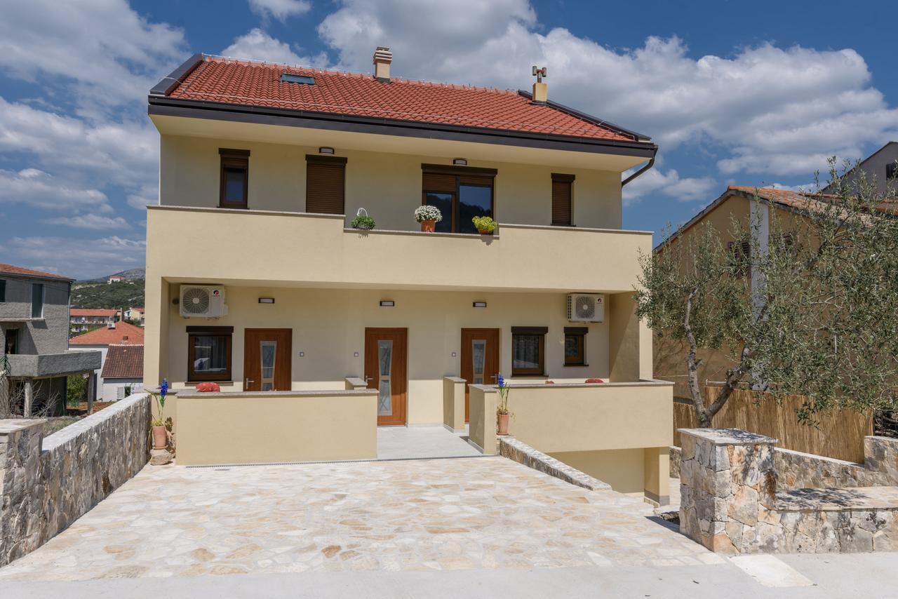 Apartmani Marko I Ana Marina  Exterior foto