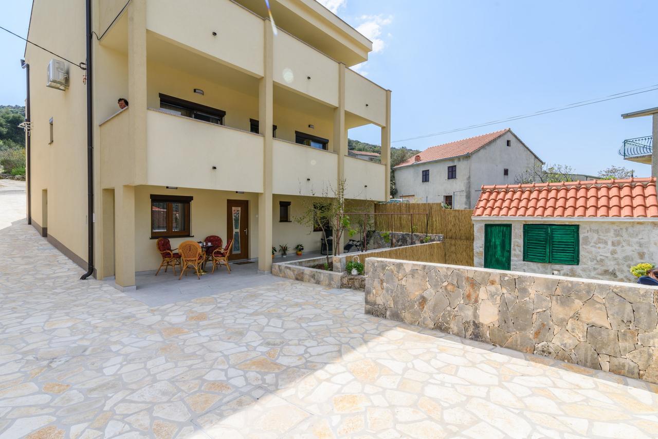 Apartmani Marko I Ana Marina  Exterior foto
